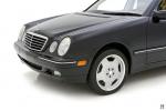 Mercedes-Benz E320 Crew Cab Pickup by Binz 2000 года